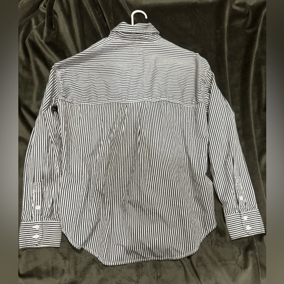 AE Button Up - Picture 3 of 6